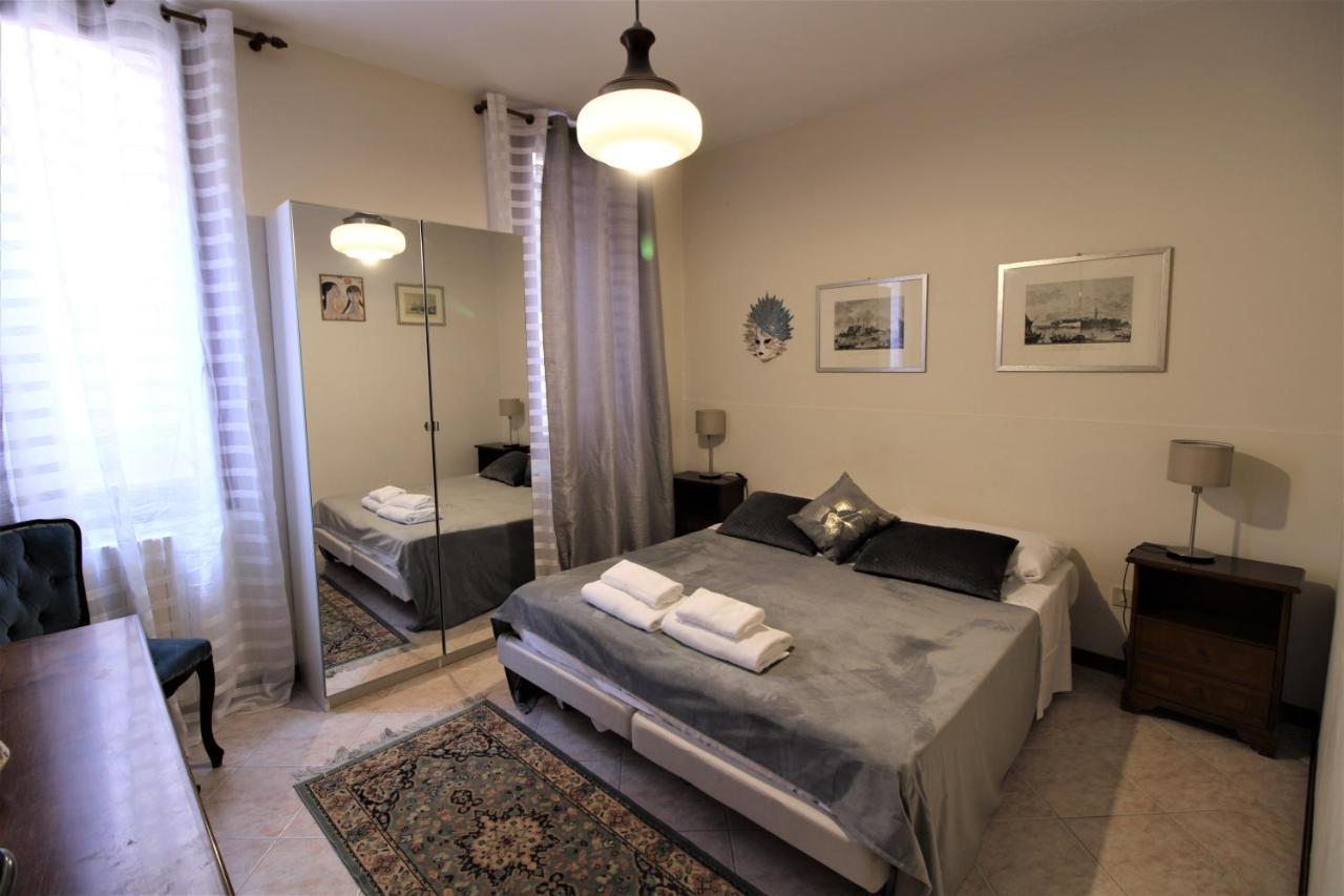 Central And Spacious Apartment Venezia Esterno foto